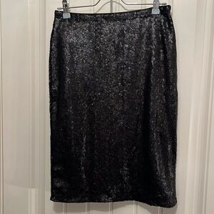 NWT black sequined knee length sequin stretch skirt